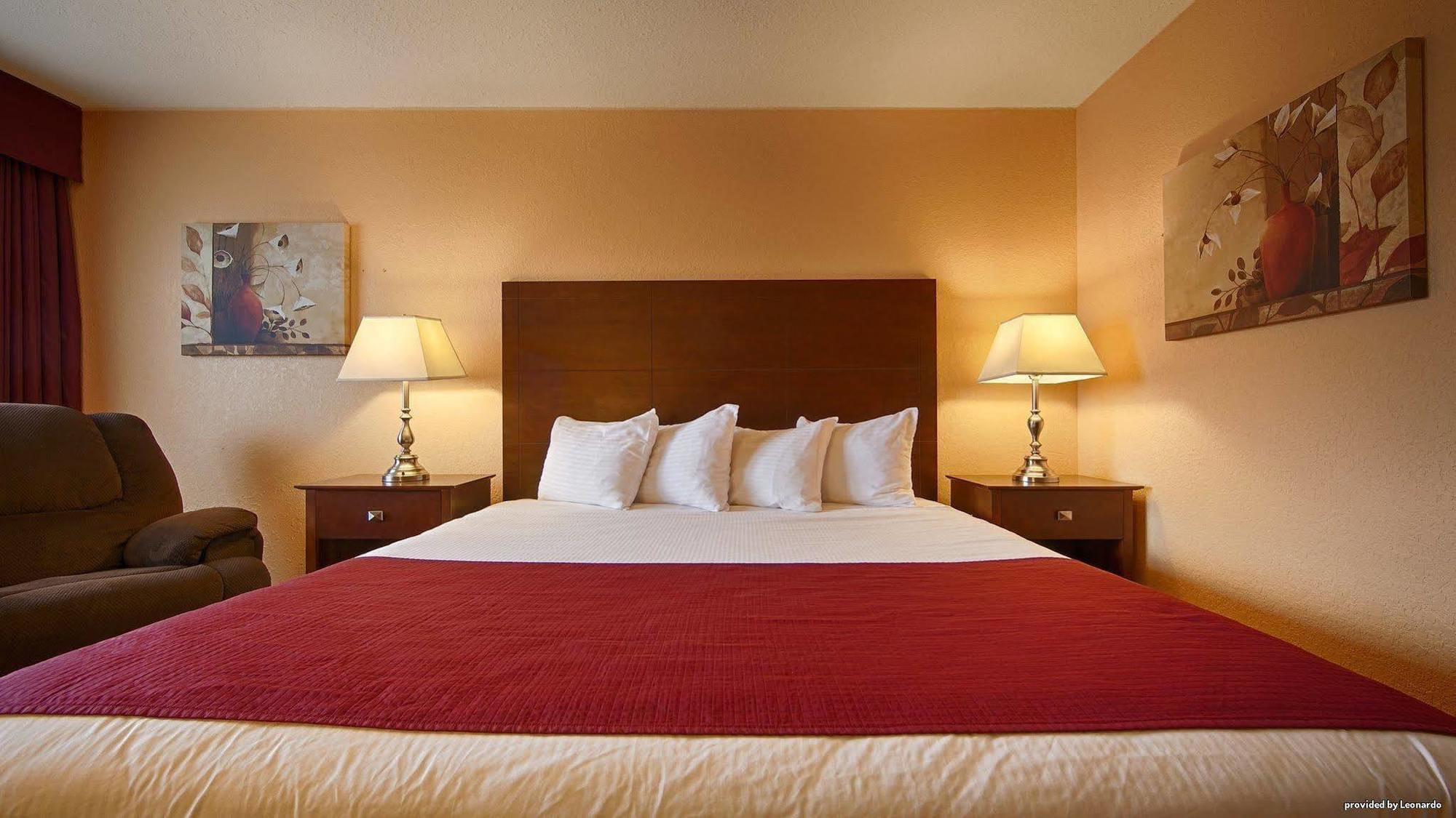 Days Inn By Wyndham Whitmore Lake Dış mekan fotoğraf