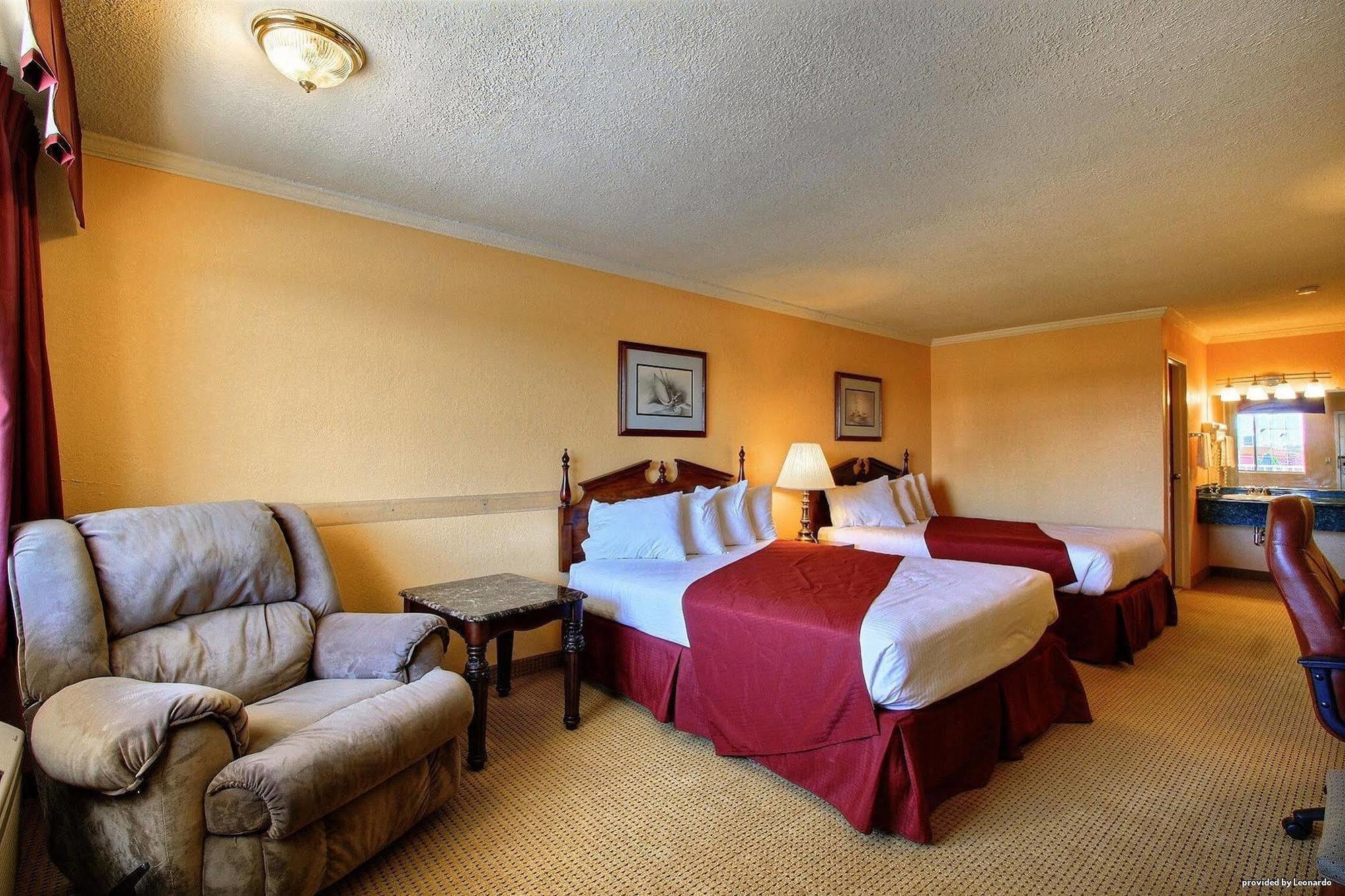 Days Inn By Wyndham Whitmore Lake Dış mekan fotoğraf